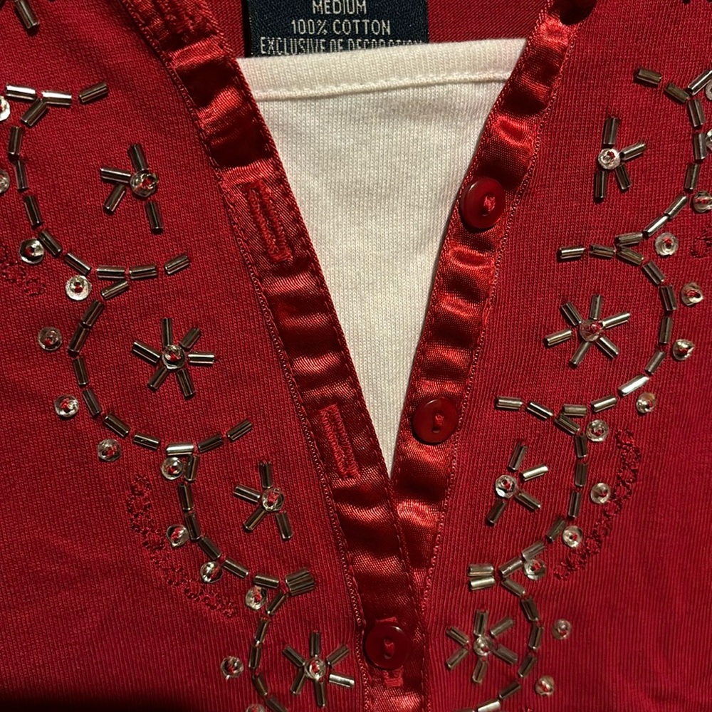NWT Denim&Co Beaded Red Blouse T-shirt material Sz M - Picture 3 of 11